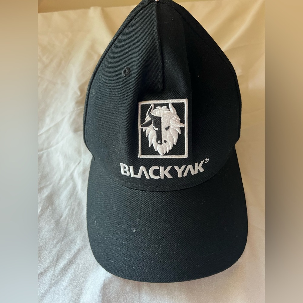 Black Yak logo hat. NWOT.